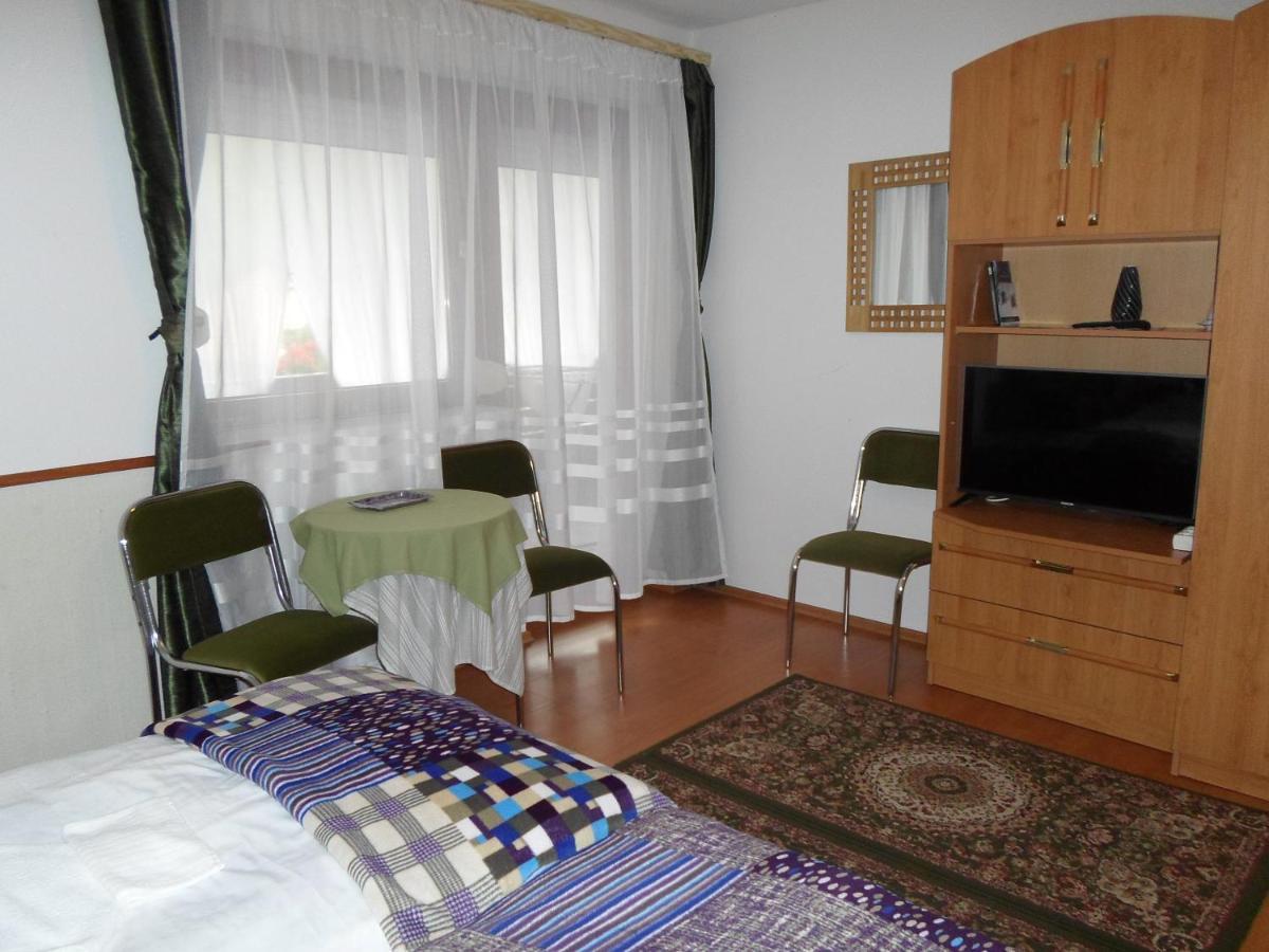 Nimrod Pihenohaz Hotel Egerszalók Buitenkant foto