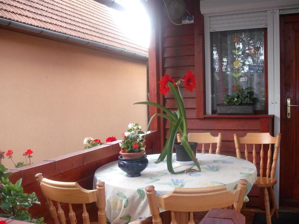 Nimrod Pihenohaz Hotel Egerszalók Kamer foto